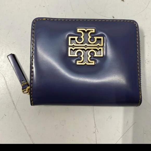 Tory Burch- Britten Bifold Snap Wallet -Clutch (Lotus ๐๐) - Picture 5 of 9